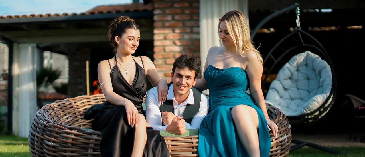 What Affects the Dating Timeline