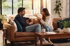 Lack of Attention in a Relationship: 7 Signs and What to Do