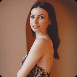 Charlotte dating profile